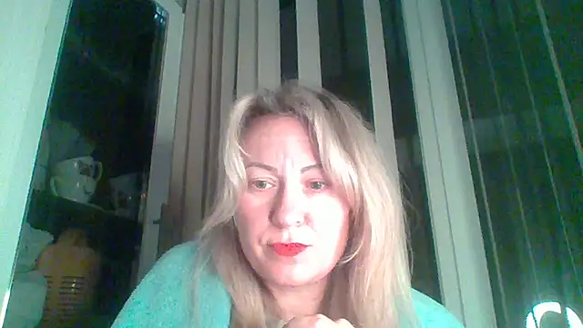 Mary888x online show from February 17, 2025, 10:05 pm