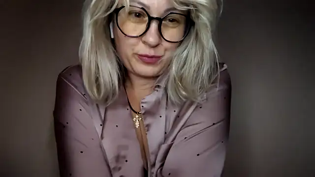 Mary888x online show from September 26, 2025, 5:20 pm