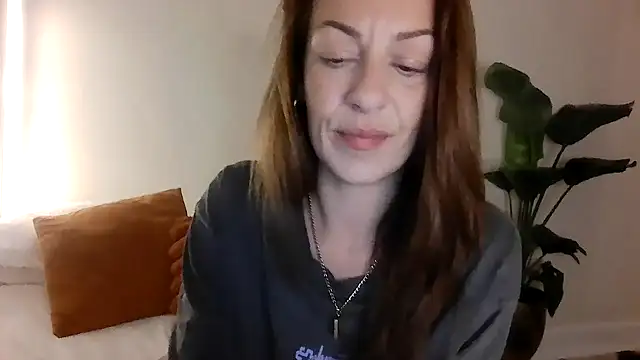 Edenfox- online show from March 6, 2026, 9:54 pm