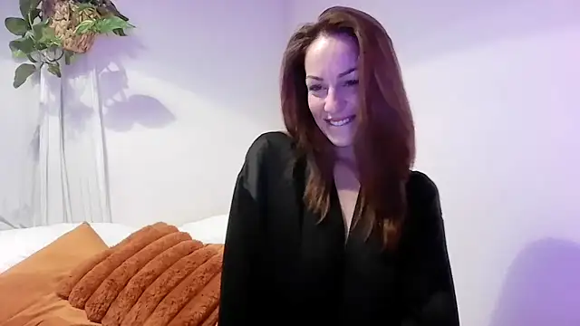 Edenfox- online show from November 23, 2025, 8:19 pm