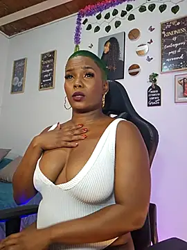 DashaSousaa online show from February 27, 2025, 11:48 pm