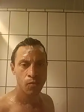 salchichon 69 online show from May 31, 2026, 5:29 pm