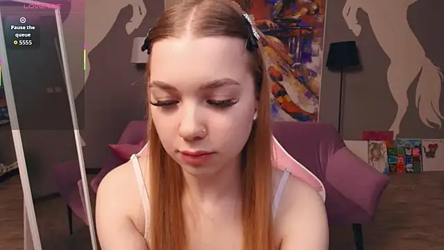 Snapshot of FloraBonde chatting on November 20, 2025, 11:11 am FloraBonde online show from November 20, 2025, 11:11 am