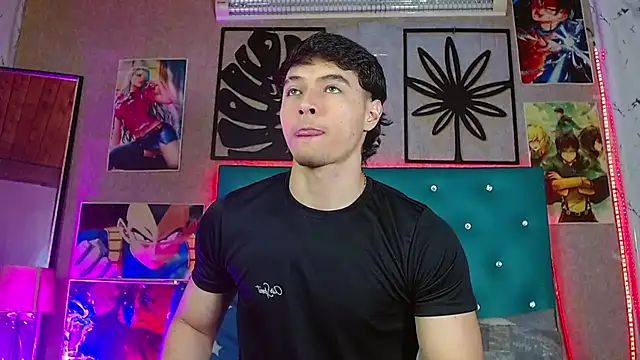 LiamAndrewzz online show from April 12, 2026, 4:16 am