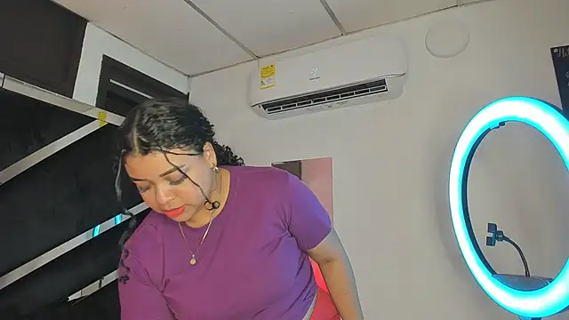 Snapshot of Rubyxht chatting on February 9, 2026, 1:20 pm Rubyxht online show from February 9, 2026, 1:20 pm