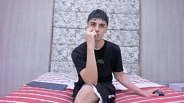 Snapshot of frank_jhonsson chatting on February 28, 2026, 6:51 pm frank jhonsson online show from February 28, 2026, 6:51 pm