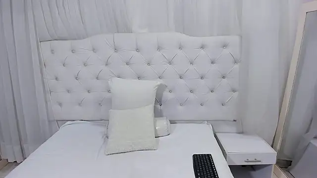 frank jhonsson online show from January 8, 2026, 4:57 pm