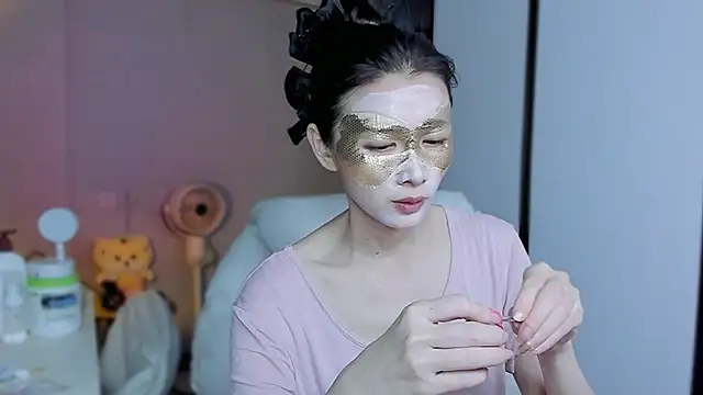 A dabo online show from November 30, 2025, 2:07 pm