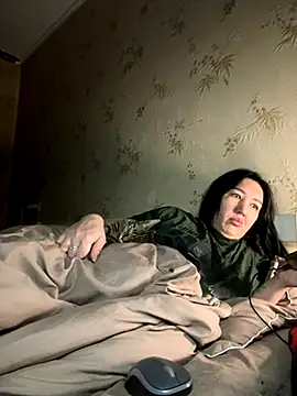 Naughtbaby 2025 online show from October 27, 2025, 12:44 am