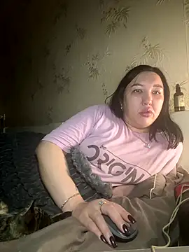 Snapshot of Naughtbaby_2025 chatting on October 4, 2025, 2:40 pm Naughtbaby 2025 online show from October 4, 2025, 2:40 pm