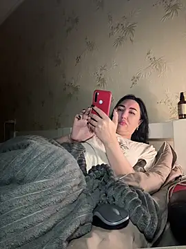 Snapshot of Naughtbaby_2025 chatting on September 12, 2025, 2:55 am Naughtbaby 2025 online show from September 12, 2025, 2:55 am
