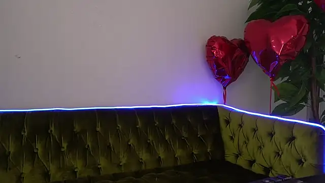 PaigePrado online show from March 5, 2025, 4:13 pm