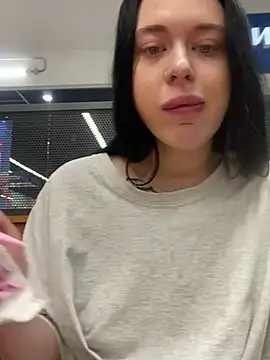 Snapshot of AlishaPrettyBlade chatting on February 21, 2025, 7:01 am AlishaPrettyBlade online show from February 21, 2025, 7:01 am