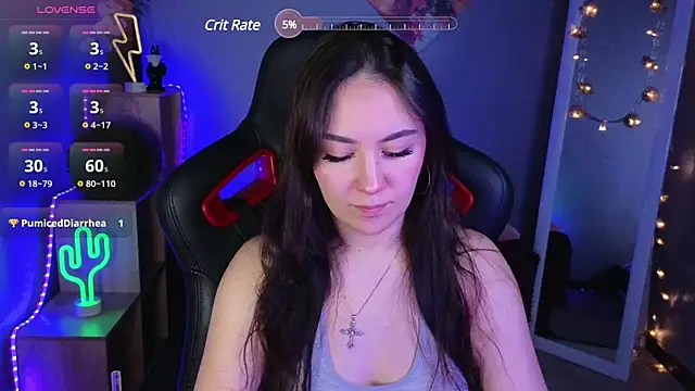 AshleySkott  online show from February 17, 2025, 10:29 am