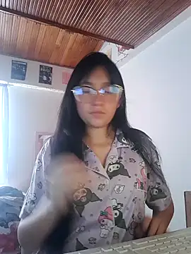 Arielle lov online show from October 26, 2025, 4:40 pm