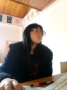 Arielle lov online show from October 23, 2025, 4:16 pm