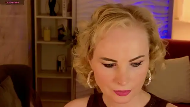 Sandra Kind online show from April 19, 2026, 5:41 am