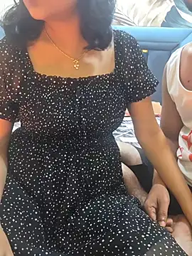 RealcoupleP online show from February 8, 2026, 4:48 pm