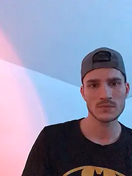 Snapshot of yoyoboy988 chatting on March 3, 2025, 9:26 pm yoyoboy988 online show from March 3, 2025, 9:26 pm