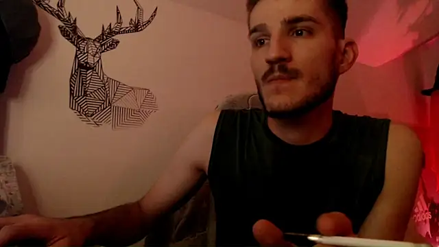 Snapshot of yoyoboy988 chatting on September 25, 2025, 4:24 pm yoyoboy988 online show from September 25, 2025, 4:24 pm