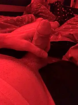 Snapshot of yoyoboy988 chatting on February 19, 2025, 11:46 pm yoyoboy988 online show from February 19, 2025, 11:46 pm