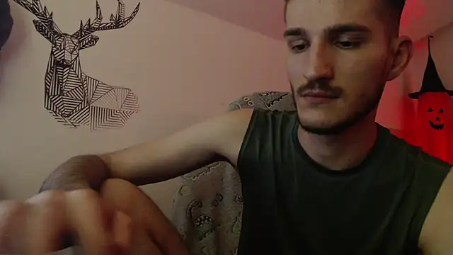 Snapshot of yoyoboy988 chatting on September 24, 2025, 5:08 pm yoyoboy988 online show from September 24, 2025, 5:08 pm