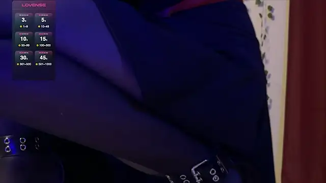 Asian Vi online show from October 5, 2025, 12:29 pm