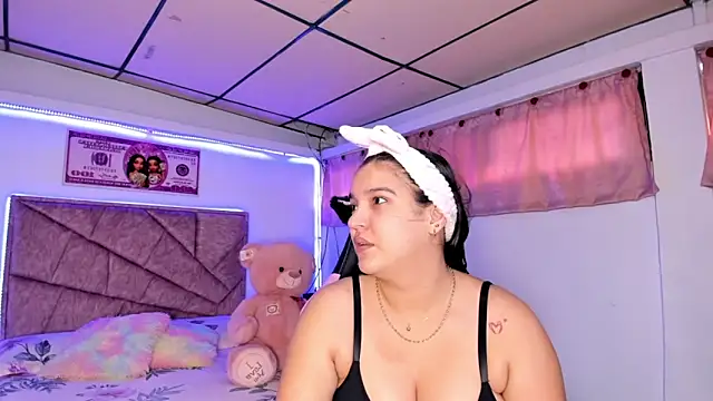 Cristal Smith20 online show from March 15, 2026, 12:12 pm