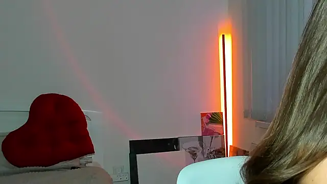 Snapshot of Andrea_tasty chatting on May 23, 2026, 4:39 pm Andrea tasty online show from May 23, 2026, 4:39 pm