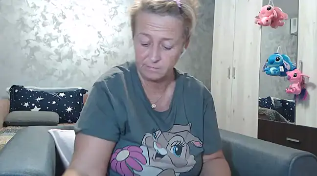 RosesandLillies online show from March 14, 2025, 4:40 pm