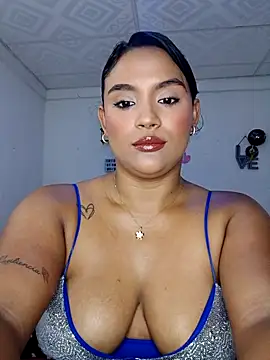 victoria roussee online show from February 6, 2026, 5:25 am