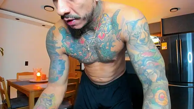 fitnolan online show from December 21, 2025, 8:05 am