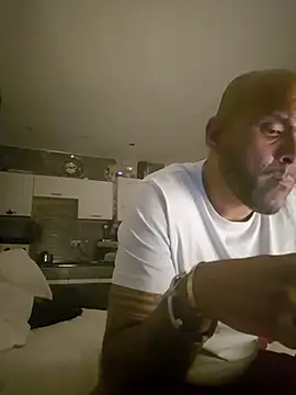 Mrnutella online show from March 7, 2025, 1:53 am