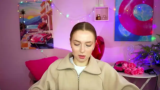 Snapshot of JenniferGraces chatting on February 26, 2025, 8:17 am JenniferGraces online show from February 26, 2025, 8:17 am