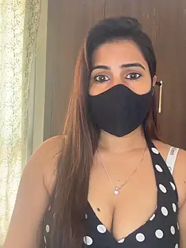 Sexy Madhuri Bhabhi online show from March 8, 2026, 6:49 am