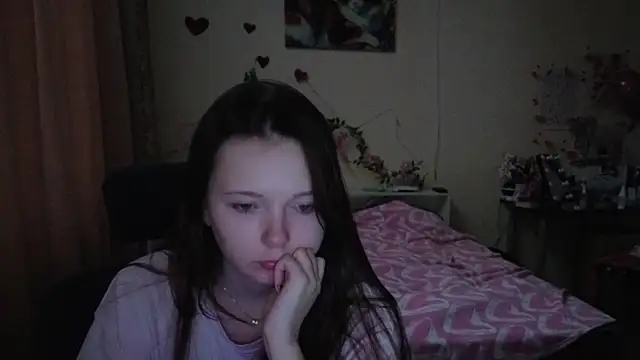 boozekirs  online show from March 11, 2026, 3:00 am