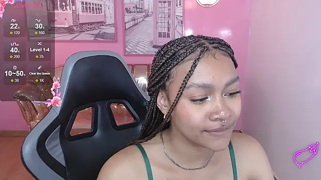 catalina25 t online show from December 13, 2025, 8:04 pm