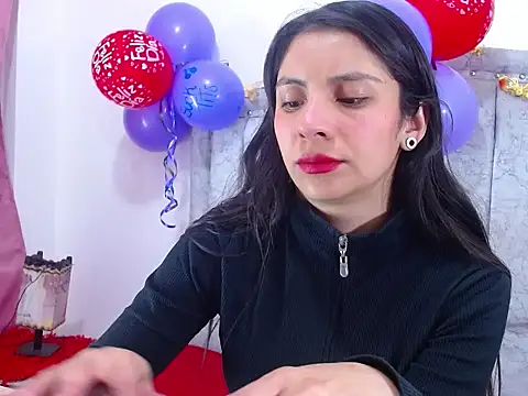 Snapshot of meganblowx chatting on February 18, 2026, 1:07 pm meganblowx online show from February 18, 2026, 1:07 pm