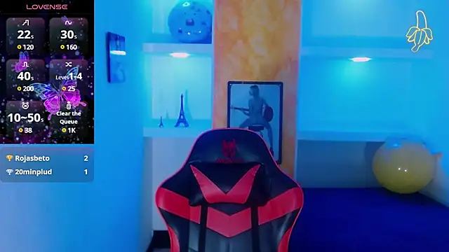 Snapshot of Rihana_Milan chatting on March 11, 2025, 5:02 pm Rihana Milan online show from March 11, 2025, 5:02 pm