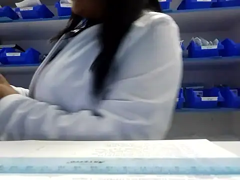 Lobitasexiii online show from October 30, 2025, 6:34 am