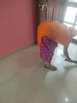 Snapshot of indian_couple4 chatting on November 3, 2025, 3:12 am indian couple4 online show from November 3, 2025, 3:12 am