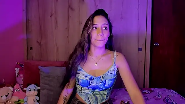 Snapshot of TANIA_06 chatting on May 27, 2026, 1:18 pm TANIA 06 online show from May 27, 2026, 1:18 pm