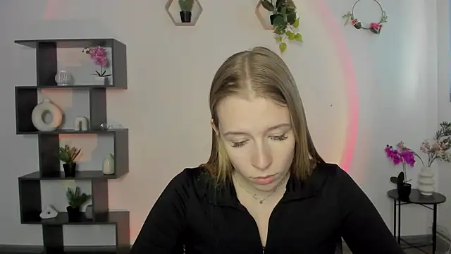 AnnNorriss online show from March 10, 2025, 1:10 pm