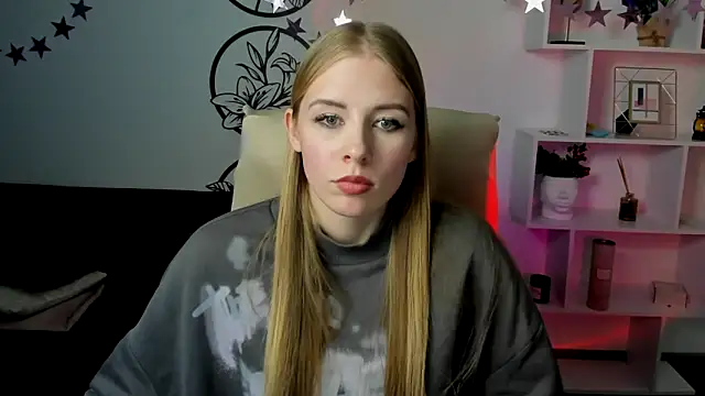 AnnNorriss online show from March 5, 2025, 5:08 pm