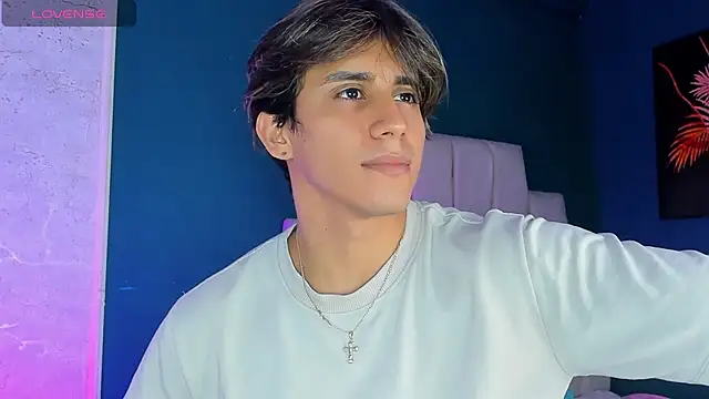 Allex Cano online show from October 12, 2025, 2:57 am