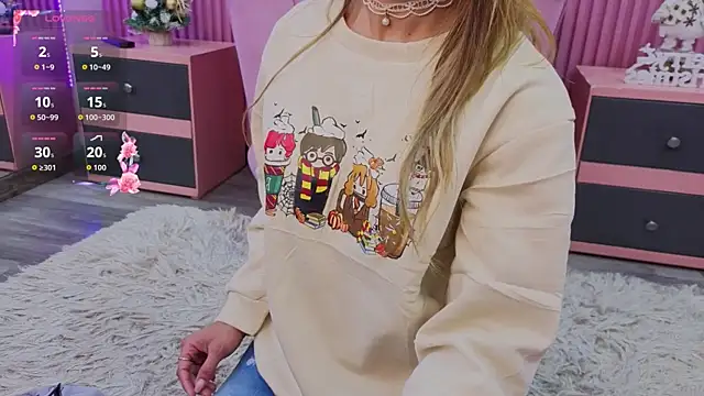 EmmyCortez online show from December 18, 2025, 11:58 am