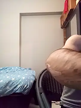 raskolnikovw online show from February 7, 2026, 4:59 pm