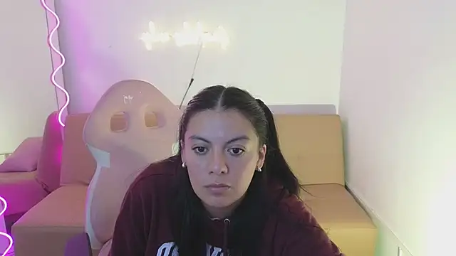 Coraline tay online show from February 26, 2025, 3:46 am
