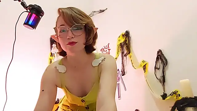 Elise Nyx online show from November 2, 2025, 7:41 pm