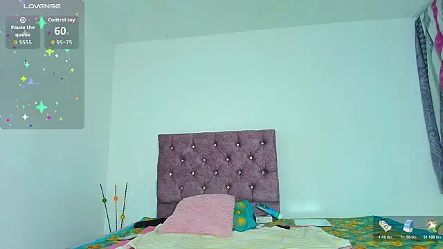 Rousemilf4u online show from November 28, 2025, 9:20 am